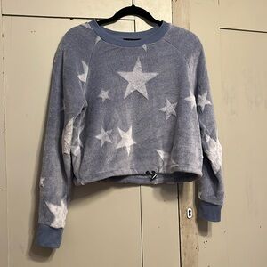 Crop Top Junior's Fluffy blue sweatshirt with white stars & draw string